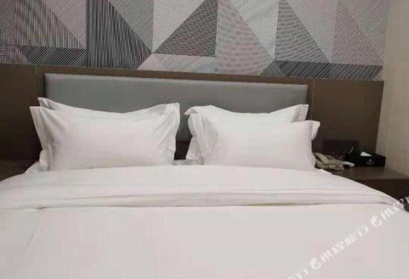 Borrman Hotel Ji An Railway Station Jinggangshan University