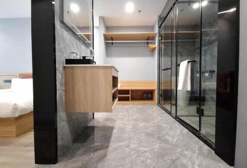 Borrman Hotel Jiangyin Zhouzhuang