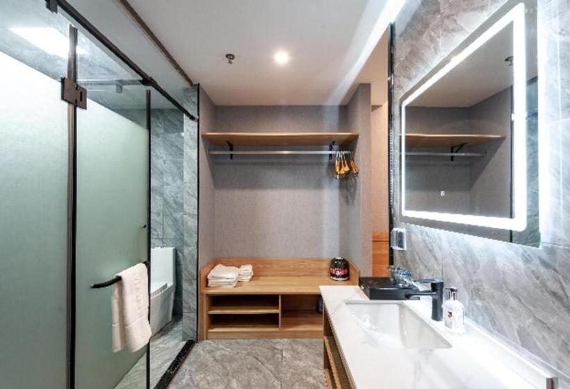 Borrman Hotel Jiangyin Zhouzhuang