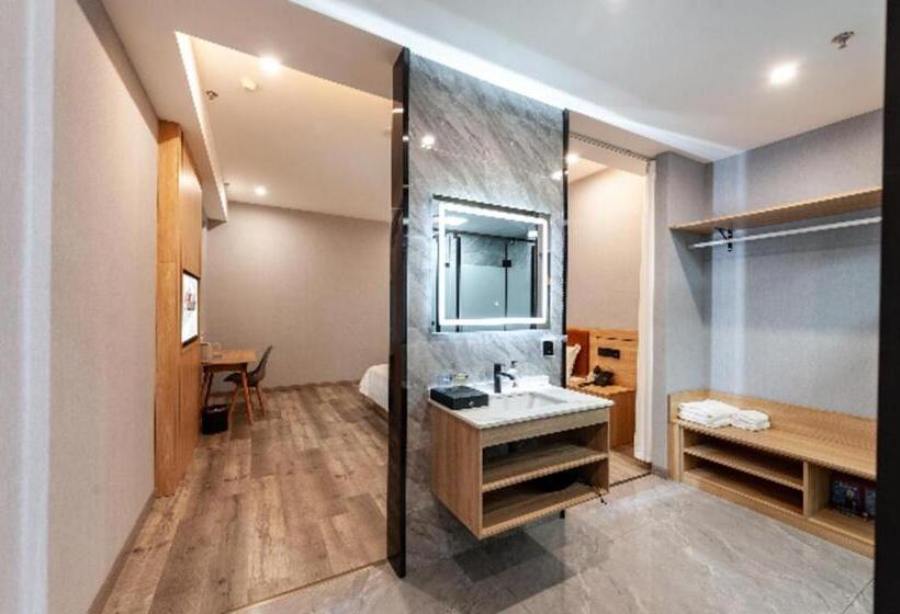 Borrman Hotel Jiangyin Zhouzhuang