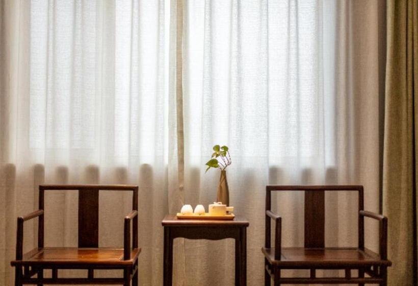 Borrman Hotel Jinzhong University Town Outlets