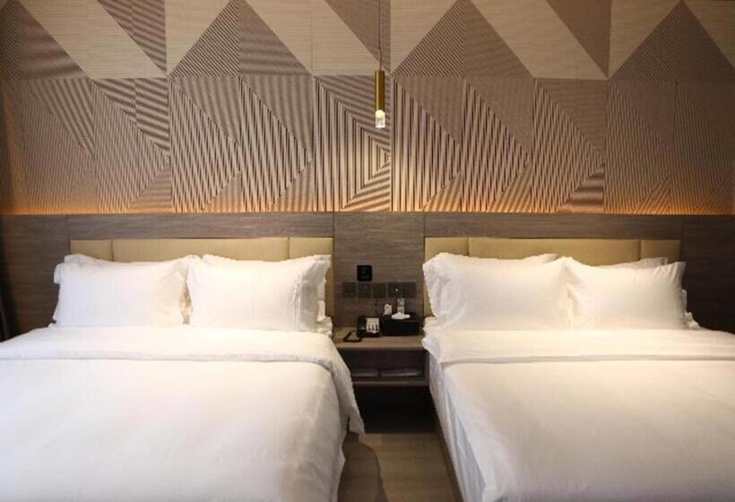 Borrman Hotel Pingyi Beifang Shicaicheng Mingde Road