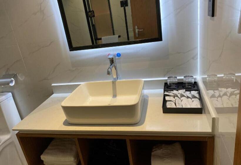 Borrman Hotel Shaoguan Nanxiong Rt Mart