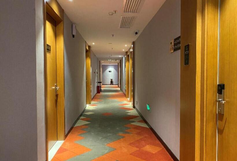 Borrman Hotel Shaoguan Nanxiong Rt Mart