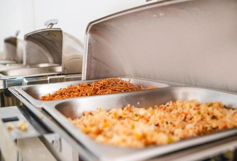 Borrman Hotel Xiangyang Gucheng National Wetland Park