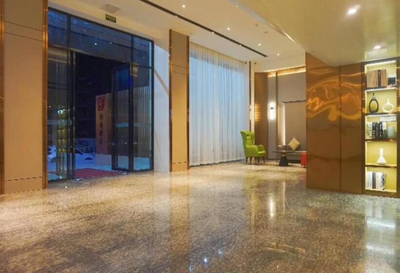 Borrman Hotel Zhanjiang Suixi Quanfeng Sqaure