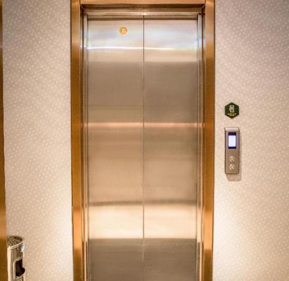 City Comfort Premier Hotel Xiong County Baiyangdian High Speed Railway Station