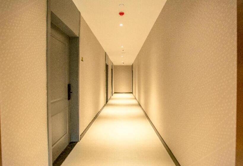 City Comfort Premier Hotel Xiong County Baiyangdian High Speed Railway Station