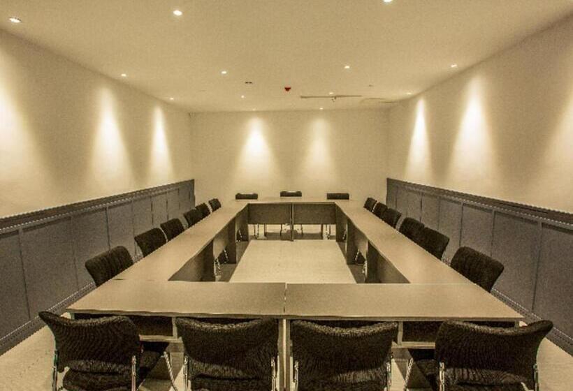 City Comfort Premier Hotel Xiong County Baiyangdian High Speed Railway Station