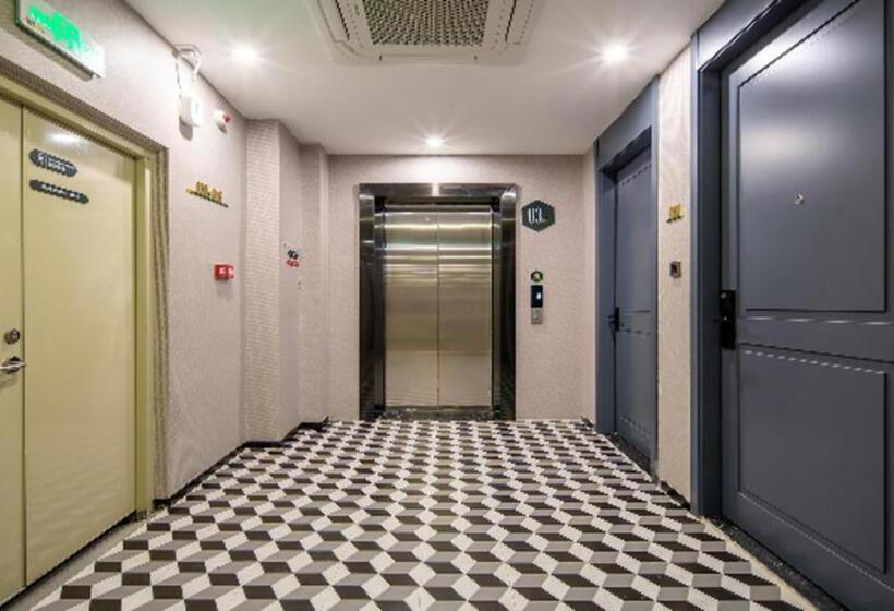 City Comfort Premier Hotel Zhaoqing East Station New District Sports Center Yanyang Lake