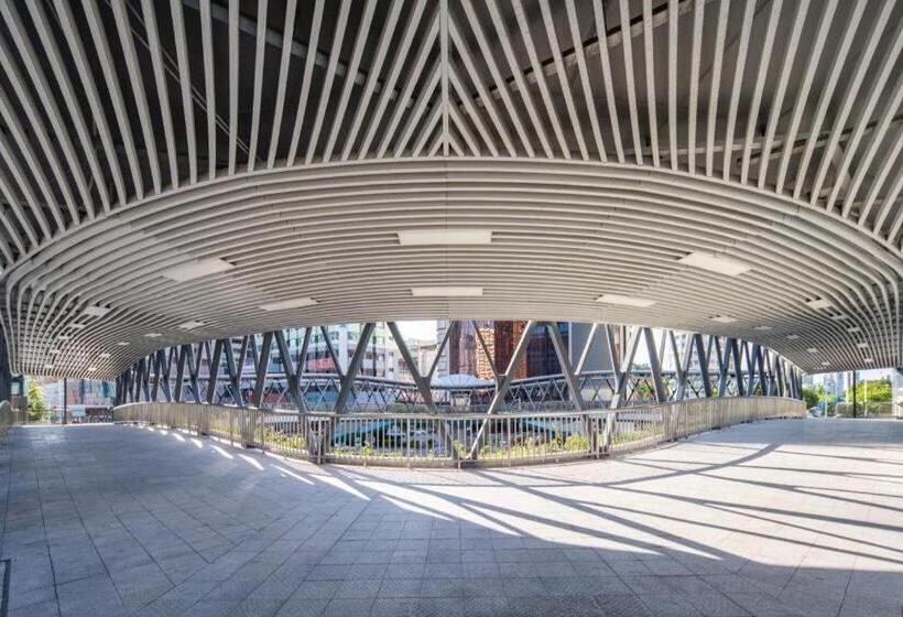 希岸deluxe酒店中山西区兴中广场店