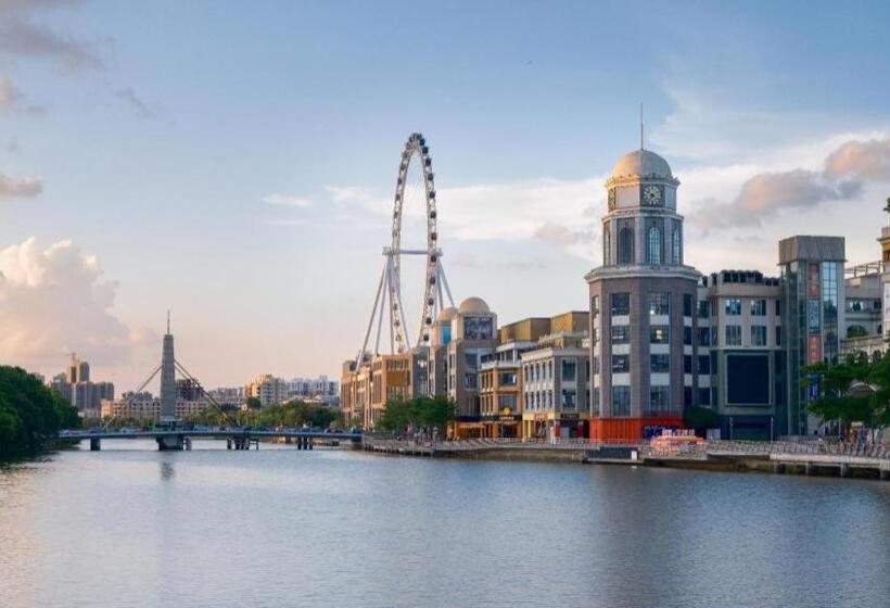 希岸deluxe酒店中山西区兴中广场店