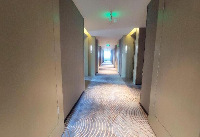 Echarm Hotel Fengcheng Fengshui Lake