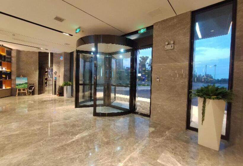 Echarm Hotel Fengcheng Fengshui Lake