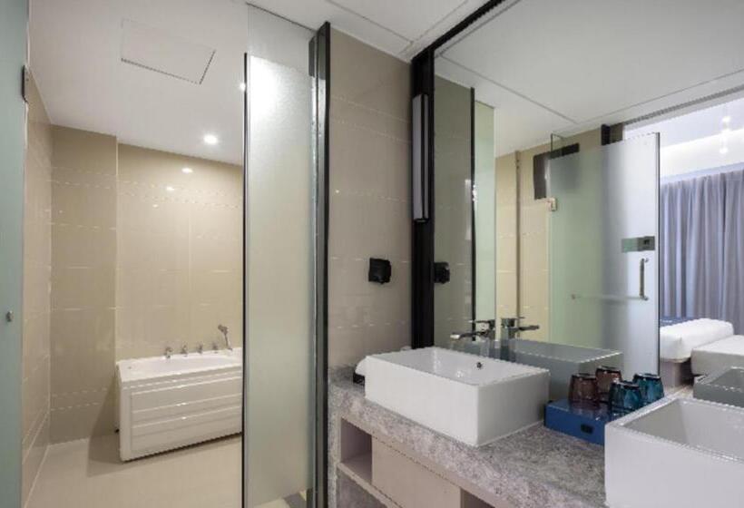 Echarm Hotel Haikou Yehai Avenue Airport