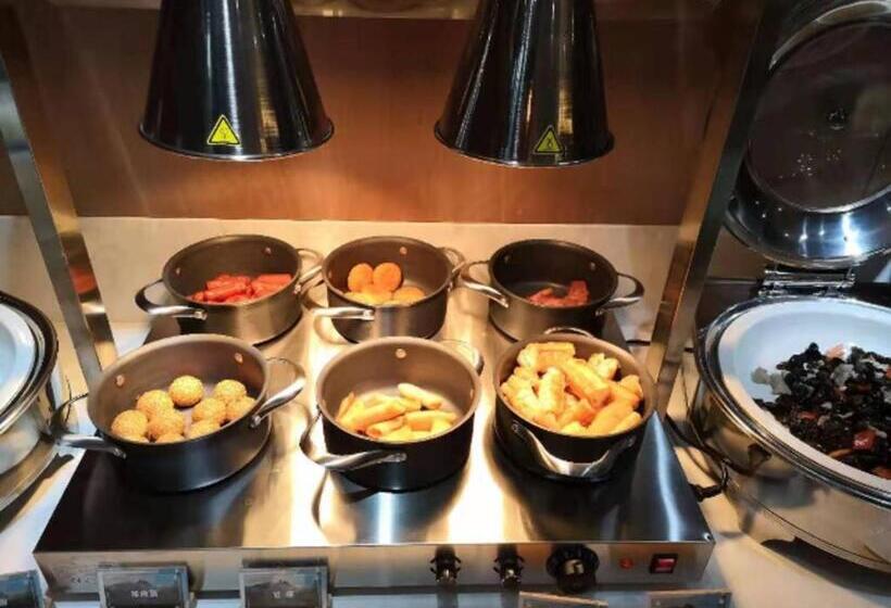 Echarm Hotel Mengzhou Yellow River Avenue