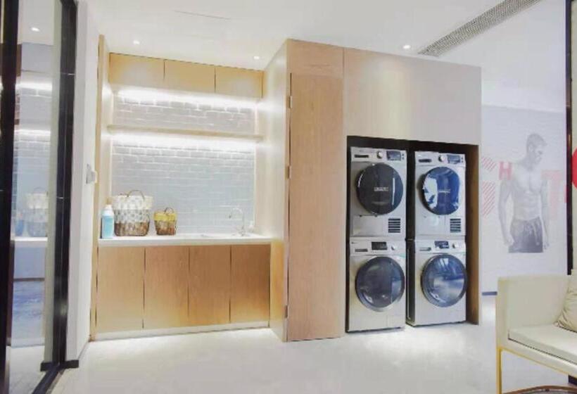 Echarm Hotel Qianjiang Crayfish Vocational College