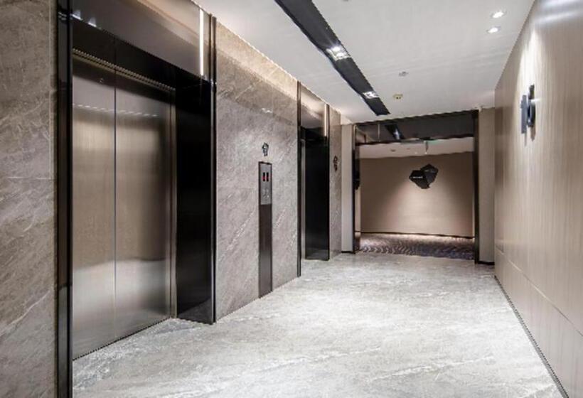 Echarm Hotel Wuzhou Wangcheng Plaza Longmumiao Sanzongfu