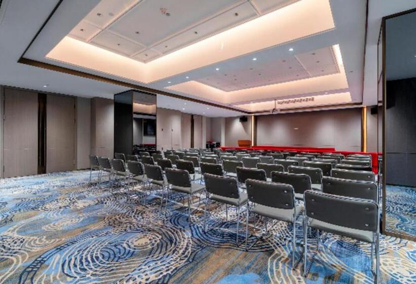 Echeng Hotel Chongyang County Government Xiangshan No.1