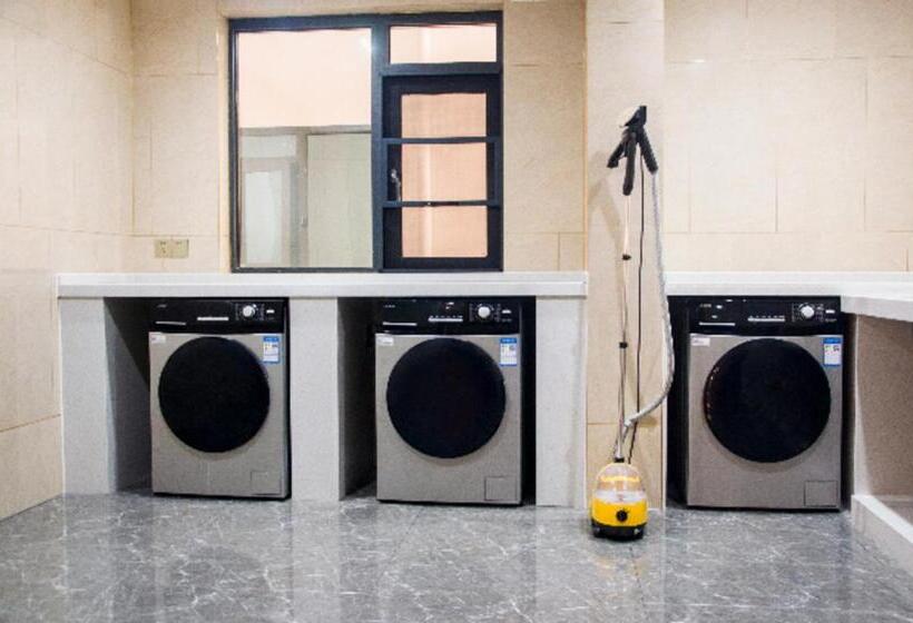 Echeng Hotel Enshi Minzu Road