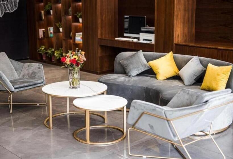 Gem Hotel Changzhou Xuejia Aoyuan North High Speed Railway Station