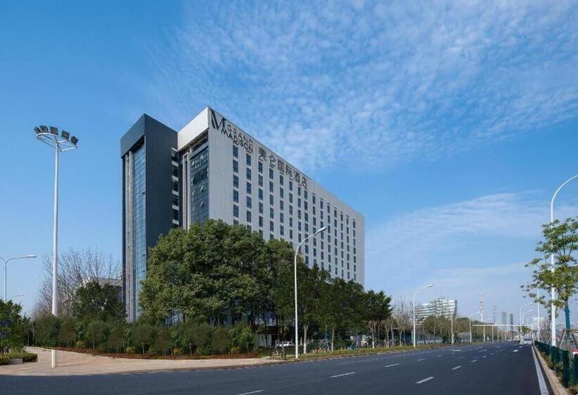 Grand Madison Hotel Wuhan Optical Valley Canglongdao