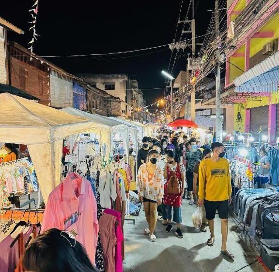 ホテル นิวธาราเพลส หล่มสัก โรงแรม