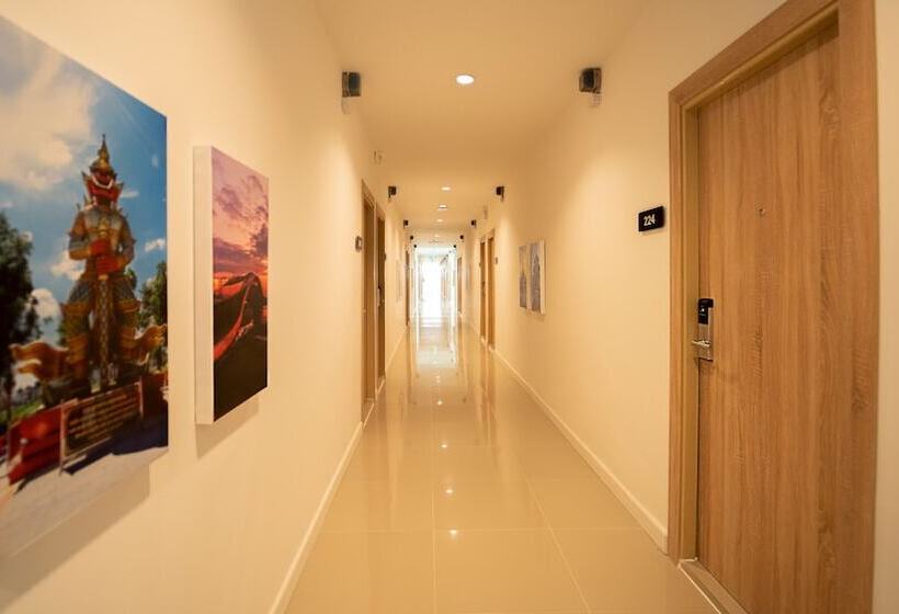 酒店 B2 Nakhon Sawan Boutique & Budget