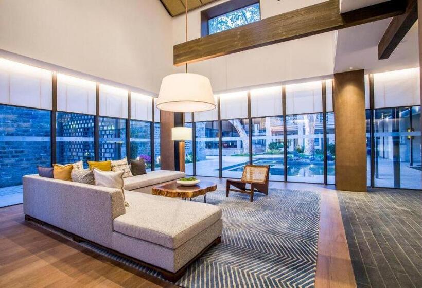 בית מלון כפרי Blossom House Nanjing Laomendong Zhuque Lane