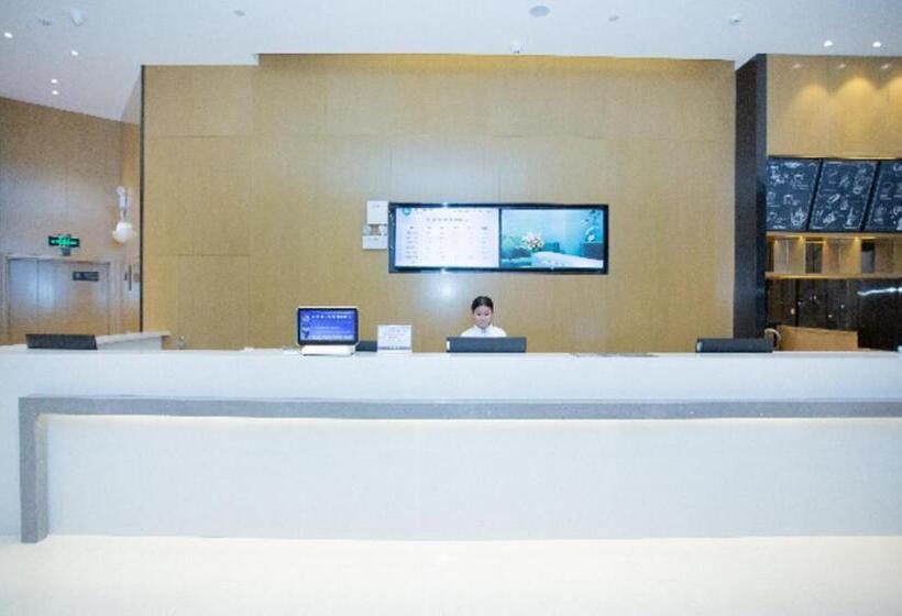 Отель City Comfort Inn Baise Expressway Exit Aegean Plaza