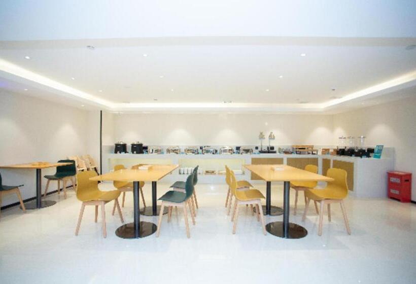 Отель City Comfort Inn Baise Expressway Exit Aegean Plaza