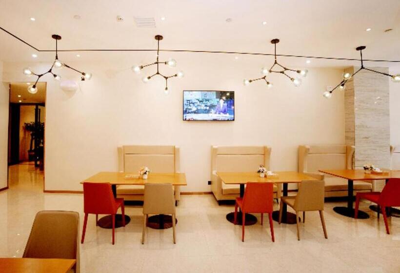 호텔 City Comfort Inn Ezhou Huahu Airport High Speed Railway Station