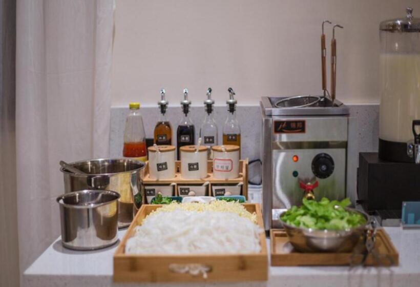 Отель City Comfort Inn Fangchenggang Government Affairs Center