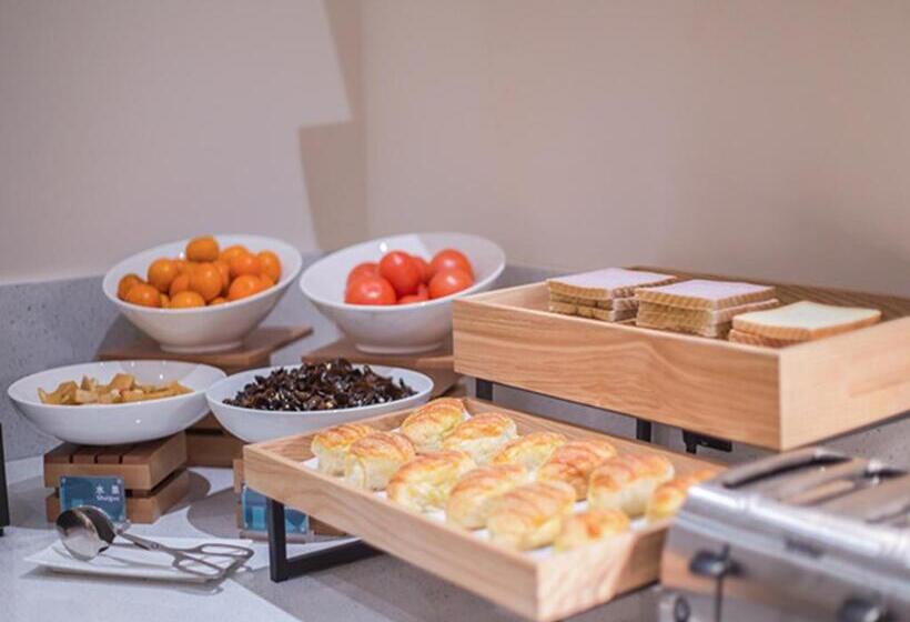 Отель City Comfort Inn Fangchenggang Government Affairs Center