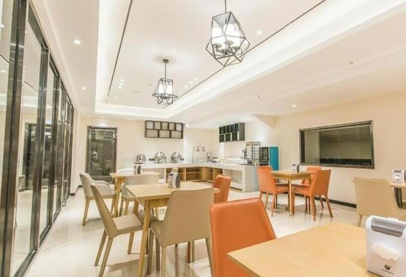 호텔 City Comfort Inn Honghe Mile Lake Hot Spring