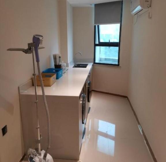 Отель City Comfort Inn Jingmen Jinshan Xinshi Avenue