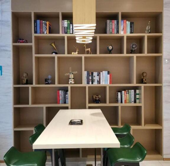 Отель City Comfort Inn Jingmen Jinshan Xinshi Avenue