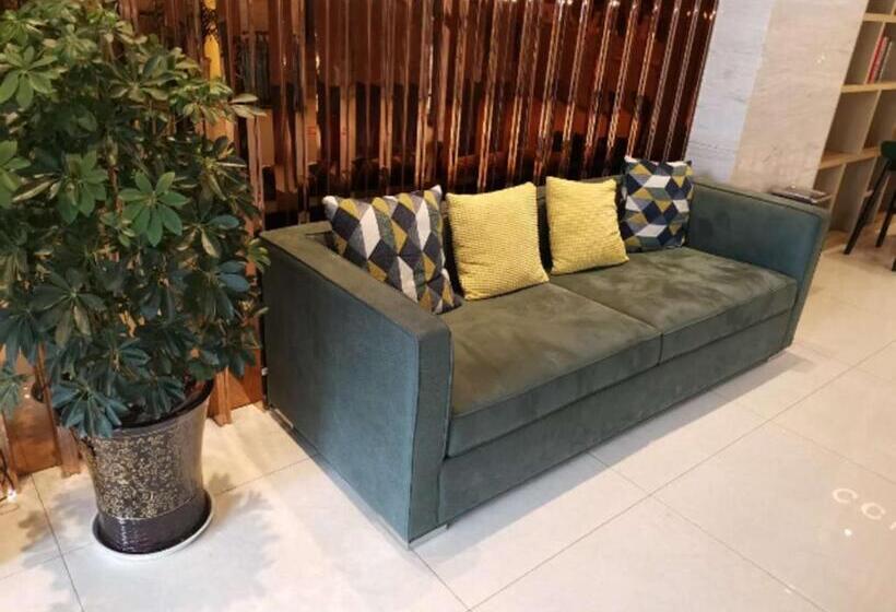 Отель City Comfort Inn Jingmen Jinshan Xinshi Avenue