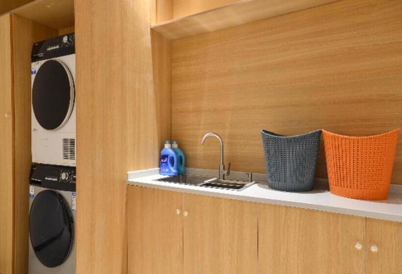 호텔 City Comfort Inn Jingmen Shayang Hongsen New World