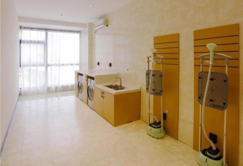 בית מלון כפרי City Comfort Inn Luocheng Bus Terminal