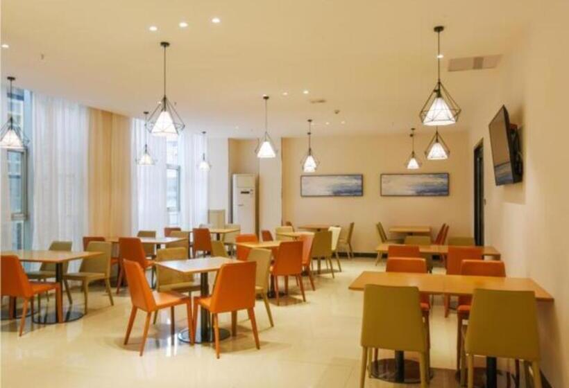 בית מלון כפרי City Comfort Inn Luocheng Bus Terminal