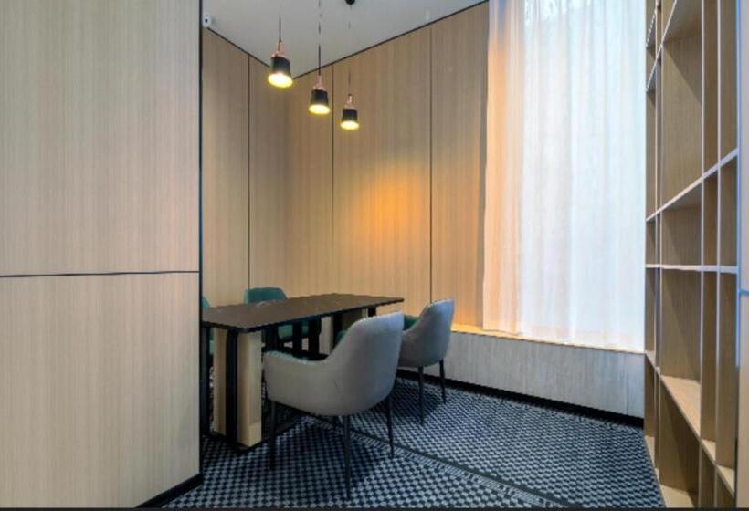 호텔 City Comfort Inn Qianjiang Guanghua Oil Field