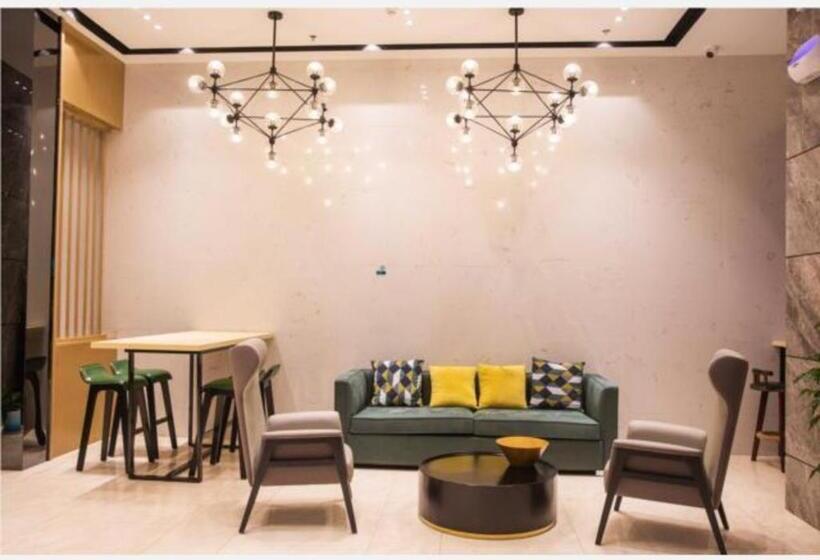 Отель City Comfort Inn Qichun Experimental Middle School