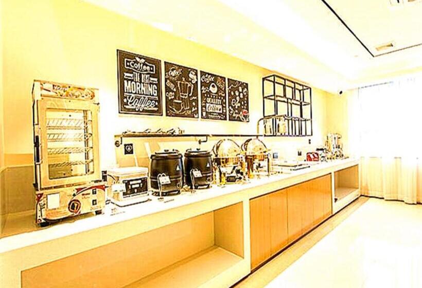 فندق City Comfort Inn Qingyuan Longtang Light Rail Changlong