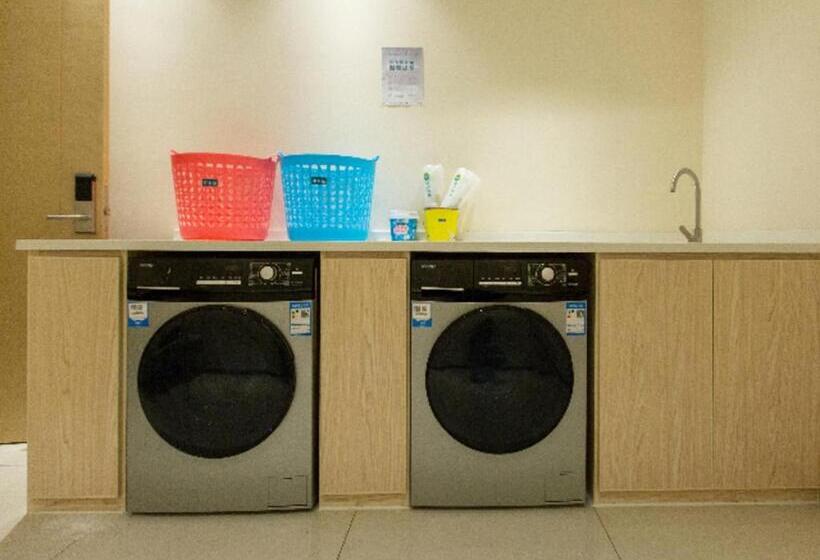 Отель City Comfort Inn Shaoguan Biguiyuan Phoenix City Gold Village