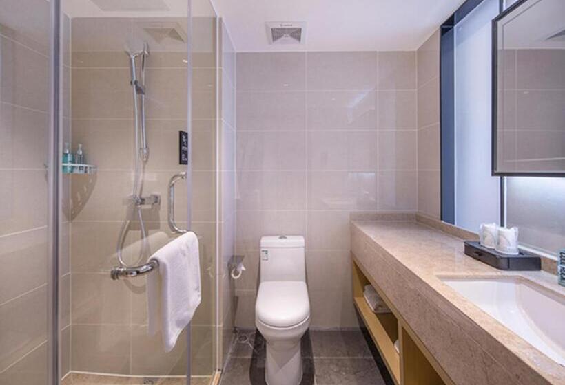 Отель City Comfort Inn Wuzhou Sanqi City Rose Lake Park