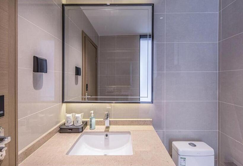 Отель City Comfort Inn Wuzhou Sanqi City Rose Lake Park