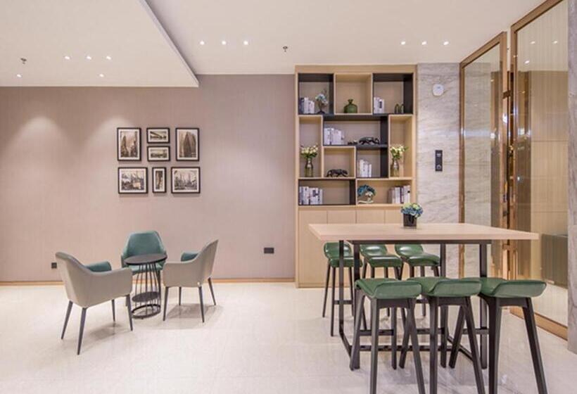 ホテル City Comfort Inn Wuzhou Xijiang Thrid Bridge