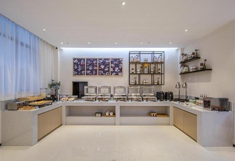 ホテル City Comfort Inn Wuzhou Xijiang Thrid Bridge