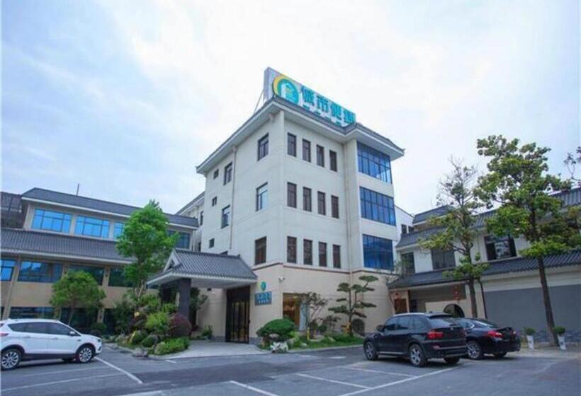 Отель City Comfort Inn Yangzhou Jiangdu North Limin Road